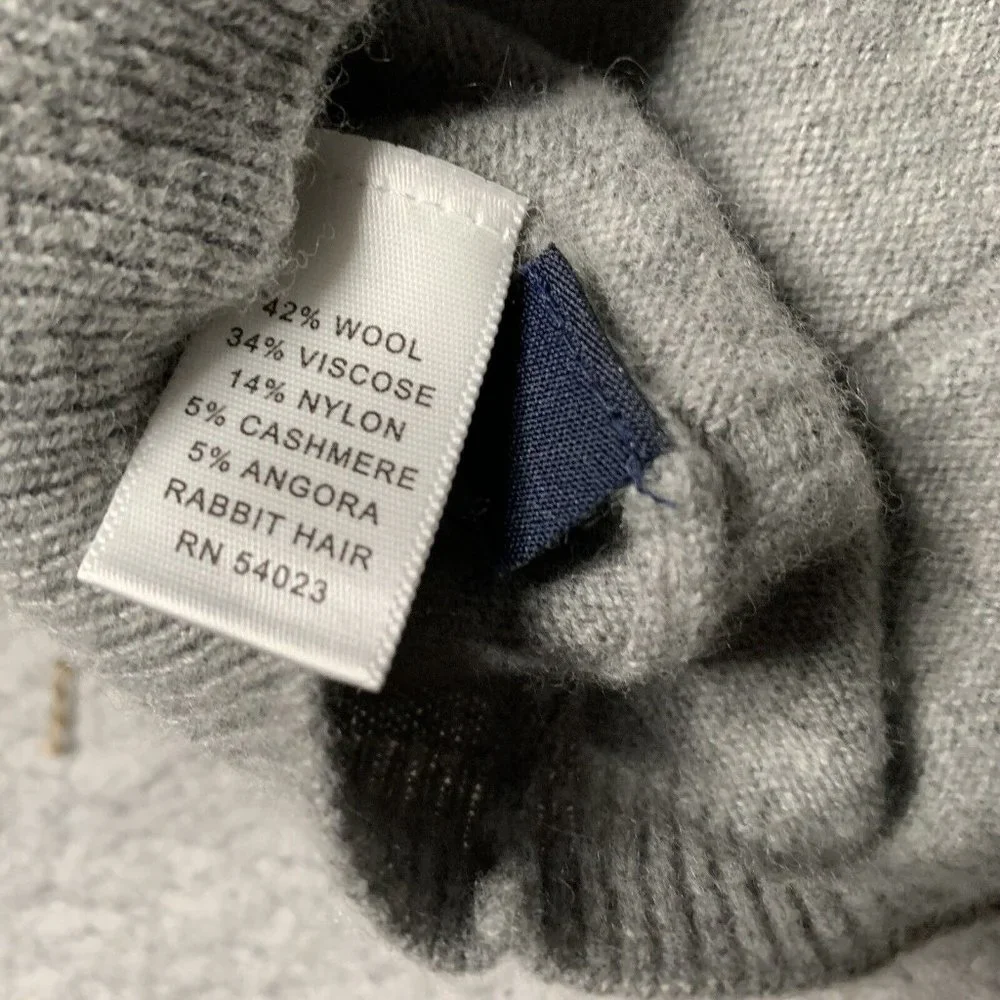 Banana Republic Men's Sweater XL V-Neck Angora Rabbit Cashmere Wool Blend Gray‎